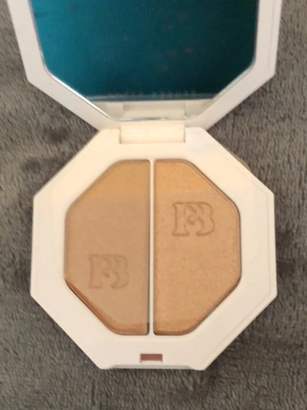 Fenty Beauty Killawatt Freestyle Highlighter Duo – Afternoon Snack / Mo' Hunny